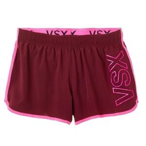 • Victoria's Secret • VSX Sport The Player Run Short